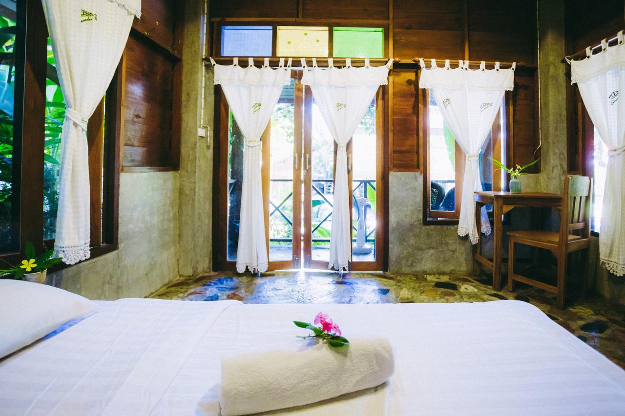 Sawasdeepai River Resort Ngoại thất bức ảnh
