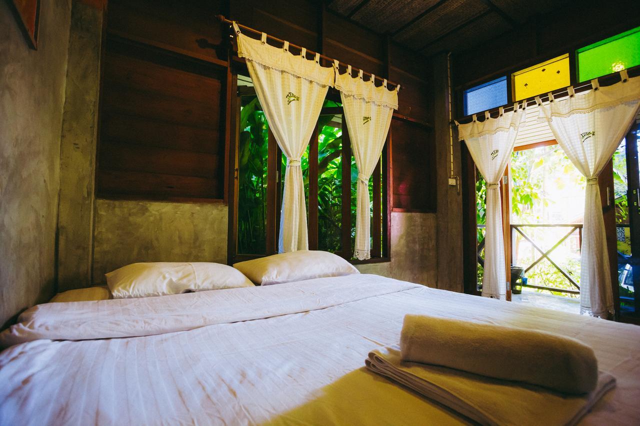 Sawasdeepai River Resort Ngoại thất bức ảnh