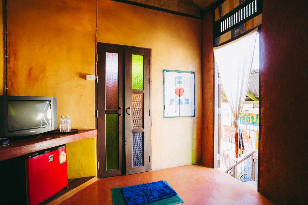 Sawasdeepai River Resort Ngoại thất bức ảnh