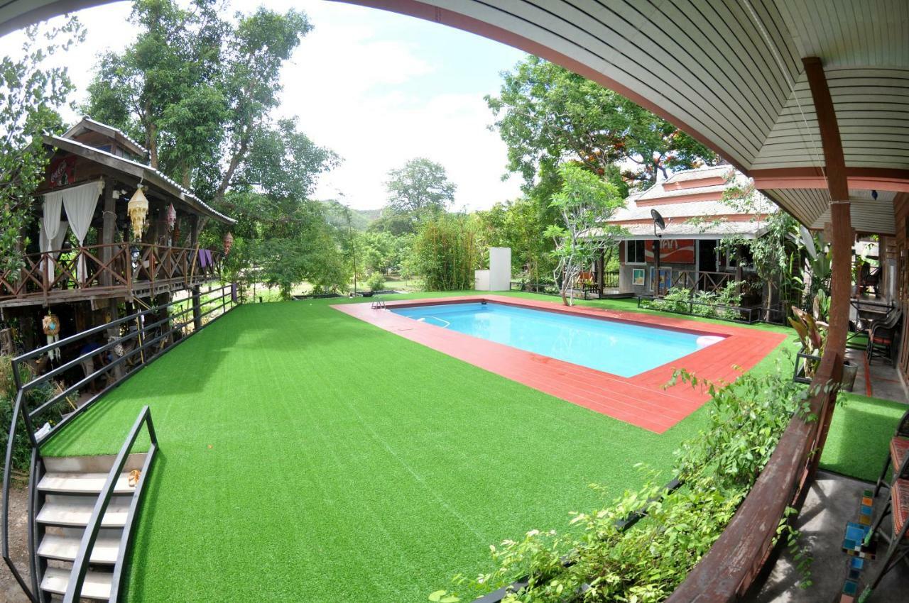 Sawasdeepai River Resort Ngoại thất bức ảnh
