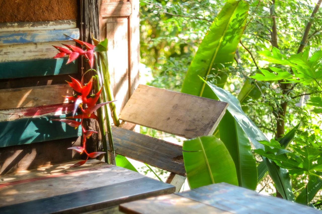 Sawasdeepai River Resort Ngoại thất bức ảnh